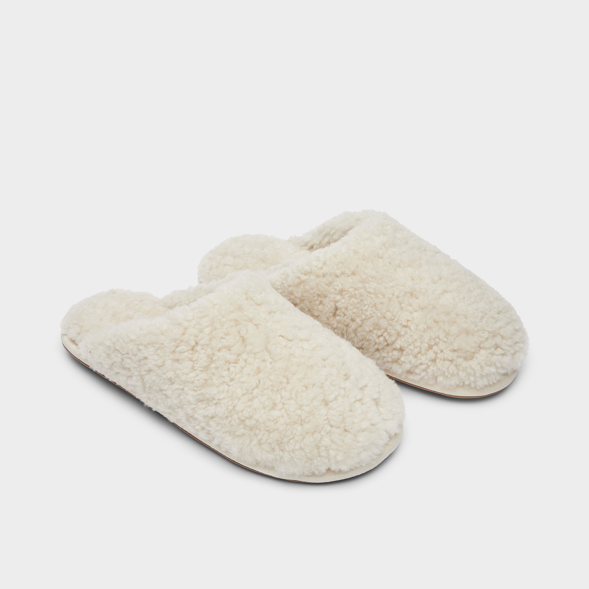 Shearling Slippers – Tilley Canada - Main Image