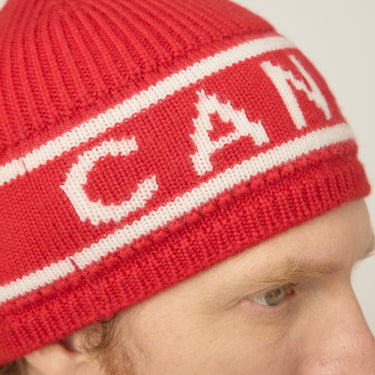 #colour_red-off-white