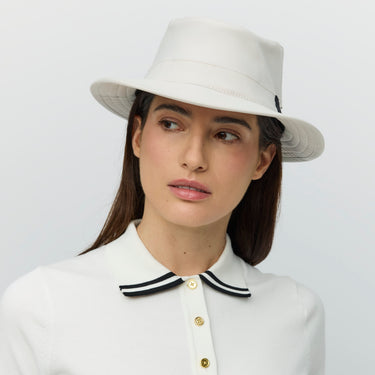 #colour_lightest-tan