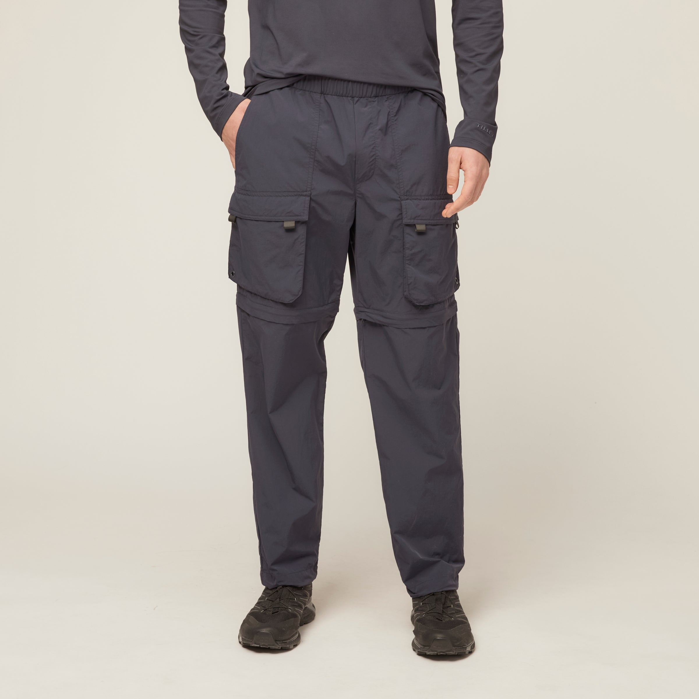 M08BT2130_Tech_Pull_On_Zip_Off