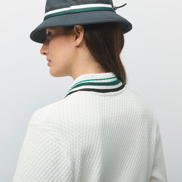 #colour_white-pine-green