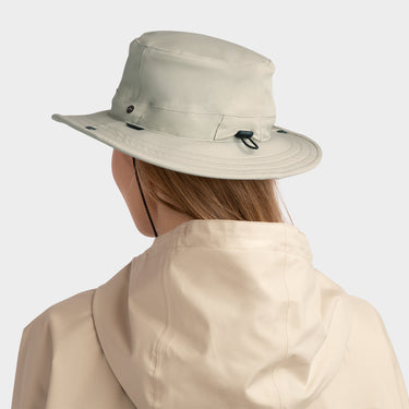 Peak & Brim Women's Waterproof Hat