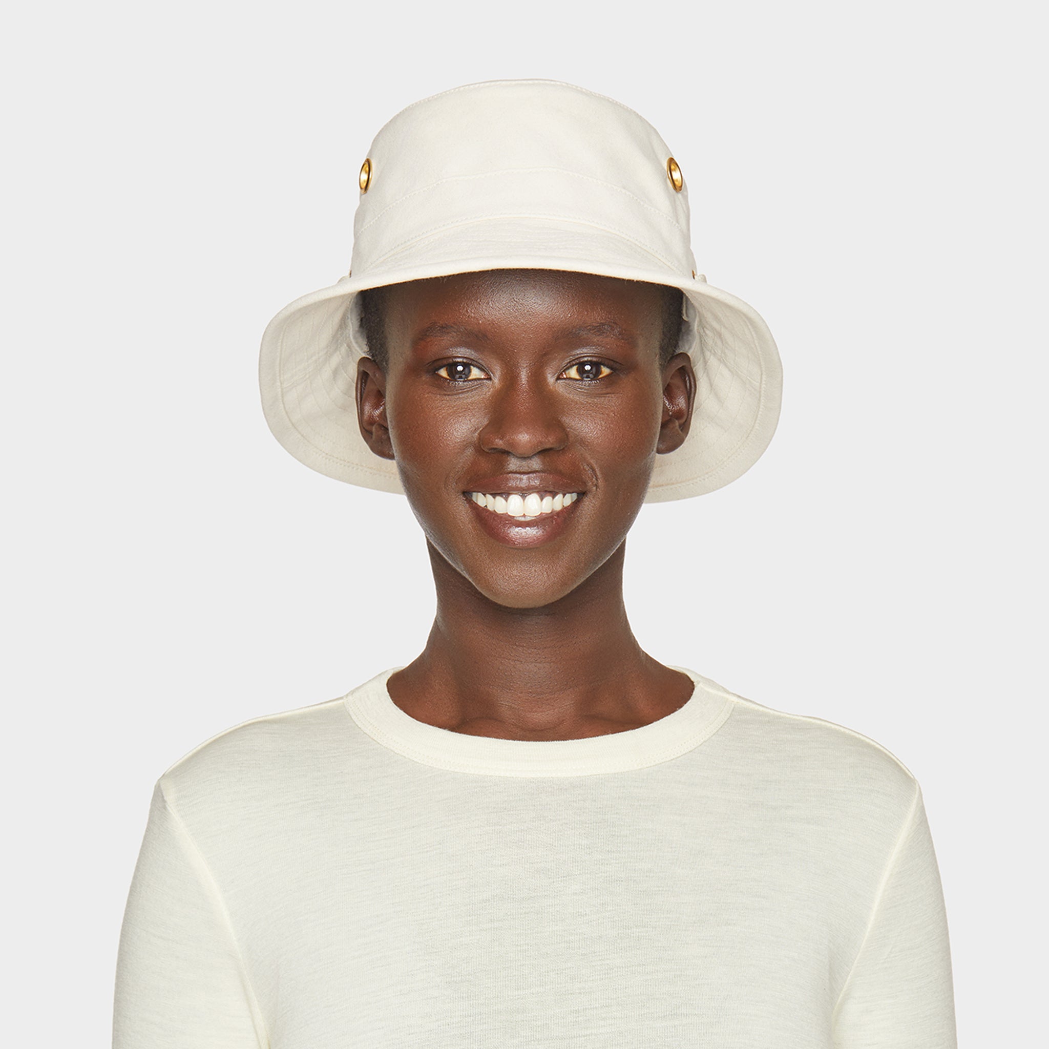 The Iconic T1 Bucket Hat – Tilley Canada