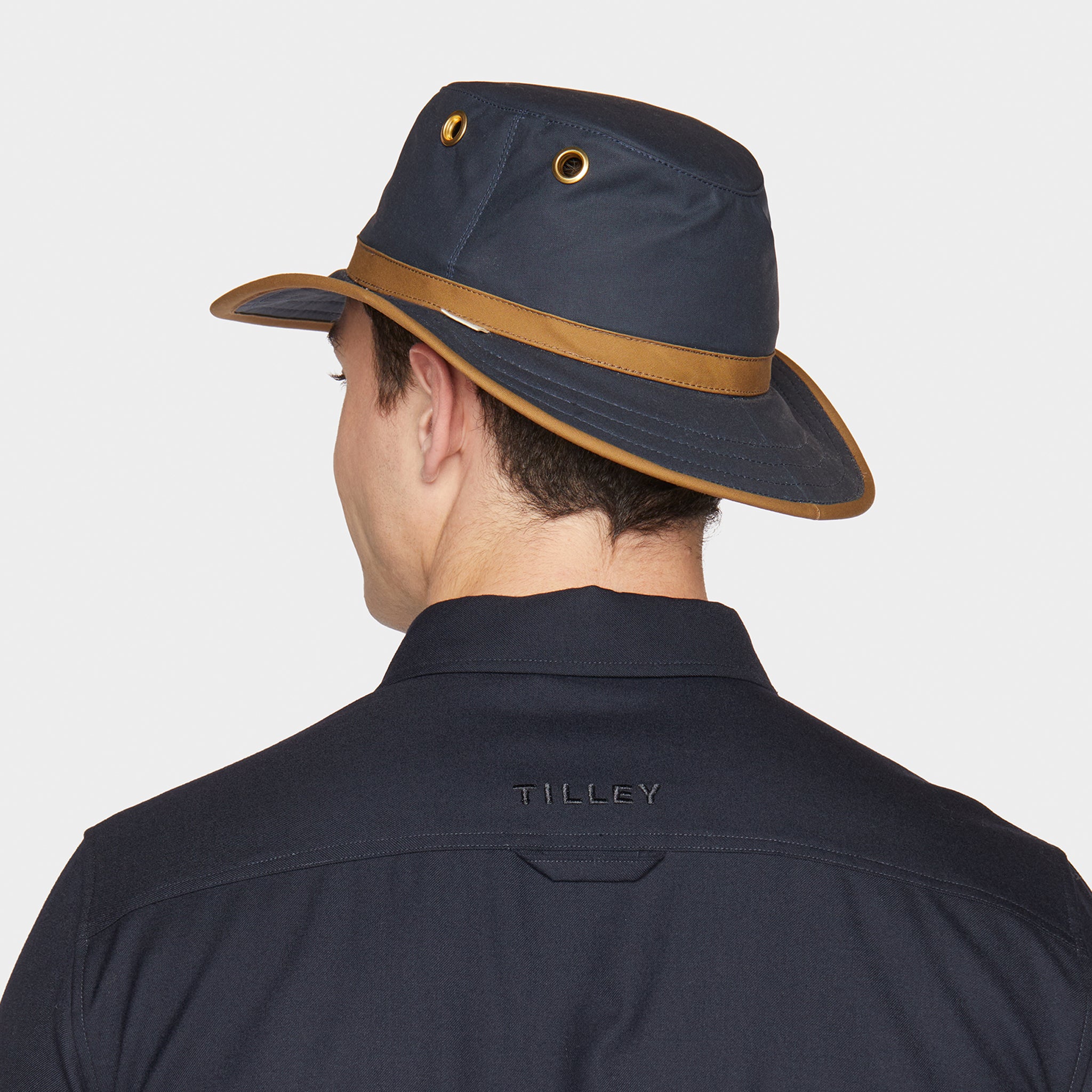 Brown Australian Jacaru Outback Leather Hat 11 Crocodile Teeth Crocodile Dundee Brown Australian Jacaru Outback Leather Hat 11 Crocodile Teeth Crocodile Dundee
